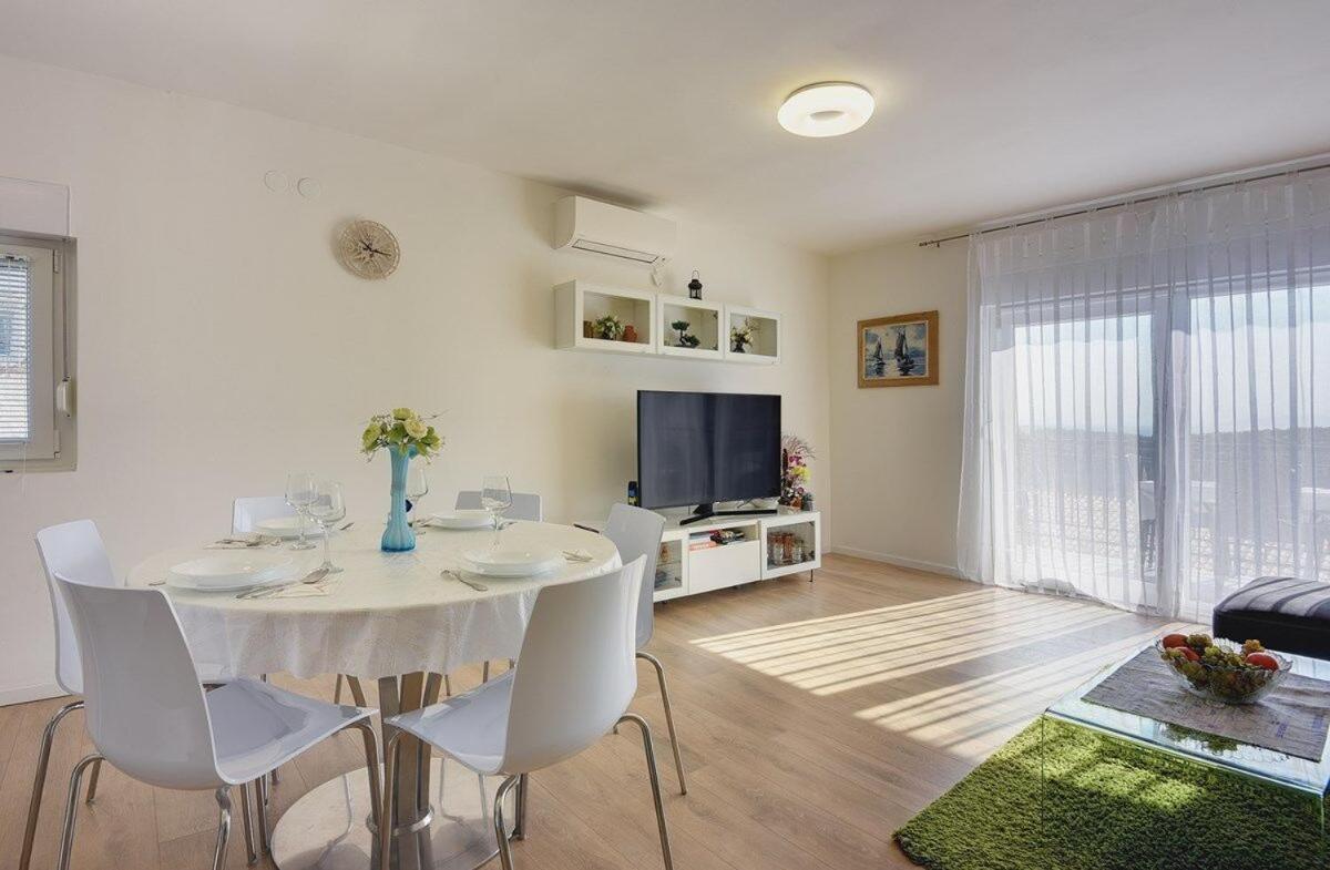 Apartment Zajec Premantura Exteriér fotografie