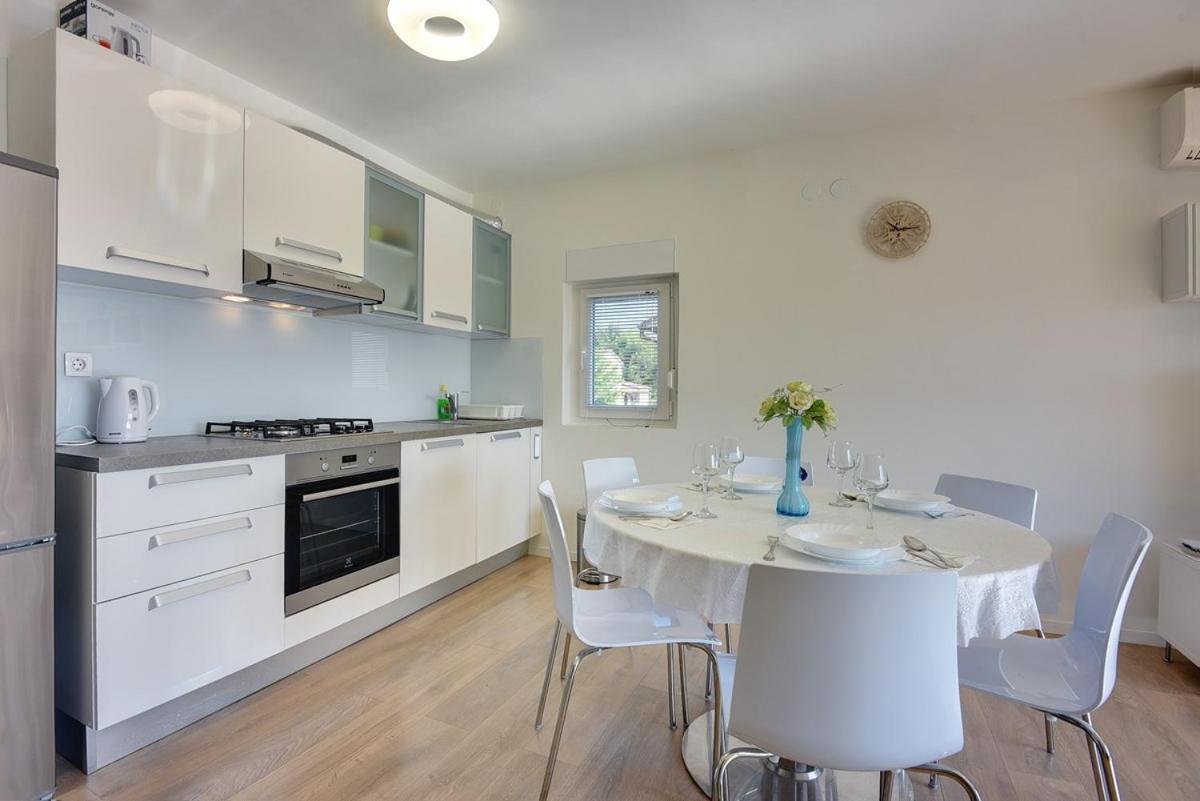 Apartment Zajec Premantura Exteriér fotografie